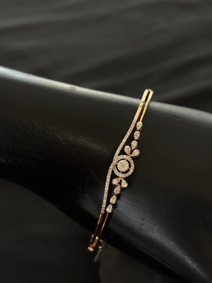 14K Gold Diamond Bangle , IGI Certified 0.41 ct Diamonds, 8.518g Net Gold 14K Gold Diamond Bangle , IGI Certified 0.41 ct Diamonds, 8.518g Net Gold