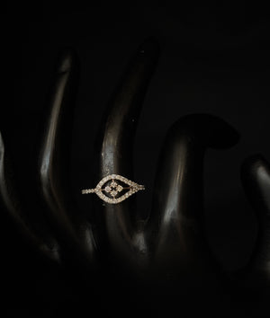 14K Gold Diamond Floral & Heart Ring with IGI Certified 0.34 ct Diamonds, 1.192g Net Gold 14K Gold Diamond Floral & Heart Ring with IGI Certified 0.34 ct Diamonds, 1.192g Net Gold