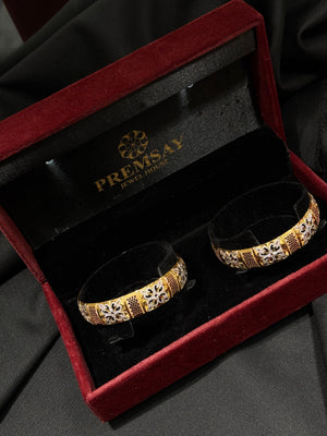 22KT Gold Floral Design Bangle Set - Intricate Traditional Jewelry 22KT Gold Floral Design Bangle Set - Intricate Traditional Jewelry