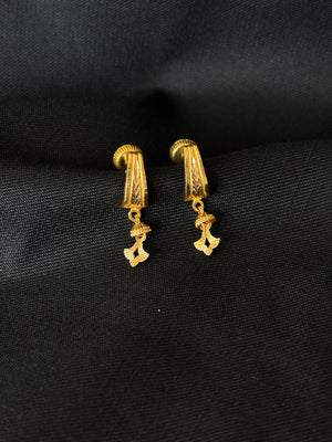 22K Gold with Textured Detail 22K Gold with Textured Detail
