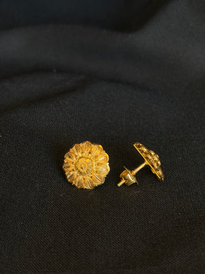 22K Gold Floral Stud Earrings with Textured Petals - Elegant & Traditional 22K Gold Floral Stud Earrings with Textured Petals - Elegant & Traditional