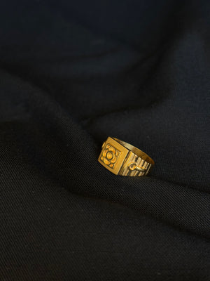 22K Gold Men's Signet Ring with Geometric Floral Design - Classic & Elegant 22K Gold Men's Signet Ring with Geometric Floral Design - Classic & Elegant