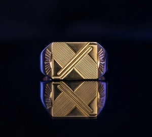 Gents Cross-Hatch 22K Gold Signet | Modern Linear Pattern Ring Gents Cross-Hatch 22K Gold Signet | Modern Linear Pattern Ring