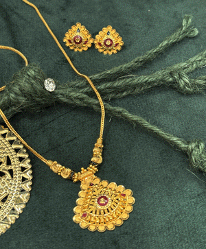 22K Gold Necklace and Earrings Set with Gemstone Accents 22K Gold Necklace and Earrings Set with Gemstone Accents