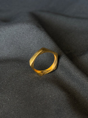 22K Gold Ladies Ring with Unique Geometric Shape 22K Gold Ladies Ring with Unique Geometric Shape