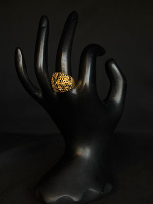 22K Gold Openwork Dome Ladies Ring. 22K Gold Openwork Dome Ladies Ring.
