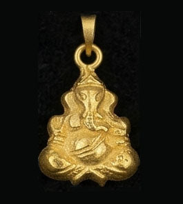 22KT Gold Lord Hanuman Pendant | Bajrangbali Devotional Gold Locket 22KT Gold Lord Hanuman Pendant | Bajrangbali Devotional Gold Locket
