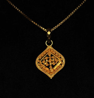 22K Gold Paisley Filigree Pendant with Floral Center (Without Chain) 22K Gold Paisley Filigree Pendant with Floral Center (Without Chain)