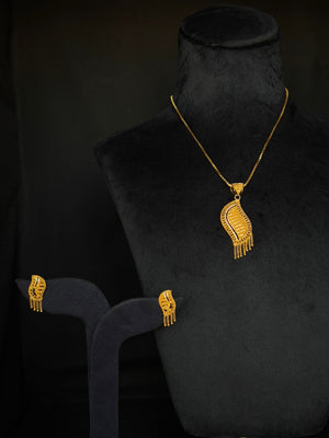22K Gold Flowing Pendant Set with Dangling Details. (without chain) 22K Gold Flowing Pendant Set with Dangling Details. (without chain)
