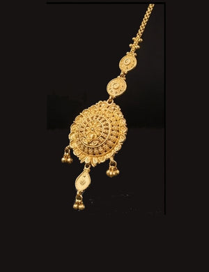 22KT Yellow Gold Sunburst Maang Tikka | Handcrafted Gold Tikka with Pearls 22KT Yellow Gold Sunburst Maang Tikka | Handcrafted Gold Tikka with Pearls