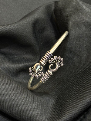 Silver Flexible (free size) Bangle in Peacock Design with Antique Finish Silver Flexible (free size) Bangle in Peacock Design with Antique Finish