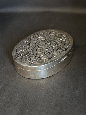 92.5 Sterling Silver Oval Box - Hand-Engraved Floral Design 92.5 Sterling Silver Oval Box - Hand-Engraved Floral Design
