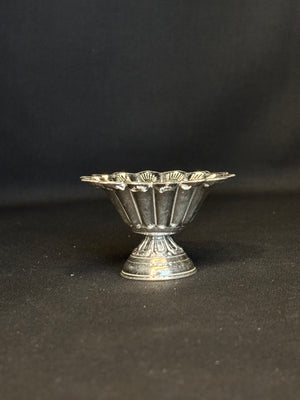 92.5 Sterling Silver Devdas Deepak – Traditional Pooja Oil Lamp 92.5 Sterling Silver Devdas Deepak – Traditional Pooja Oil Lamp