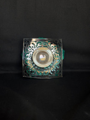 92.5 Sterling Silver Diya with Decorative Cutout Base 92.5 Sterling Silver Diya with Decorative Cutout Base