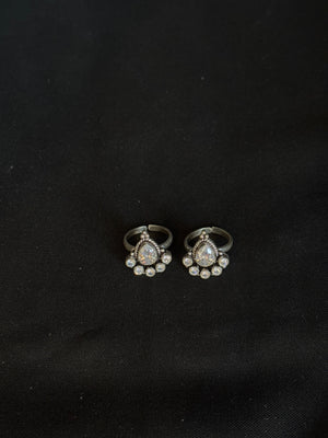 92.5 Sterling Silver Teardrop Toe Rings with White Stone Accents - Adjustable Band 92.5 Sterling Silver Teardrop Toe Rings with White Stone Accents - Adjustable Band