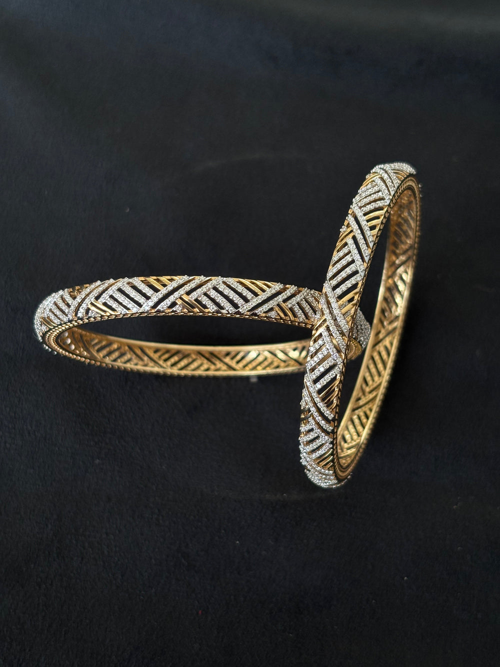 14K Yellow Gold Diamond Bangle Bracelets (Set of 2) , IGI Certified 4.17 ct Diamonds, 30.456g Net Gold