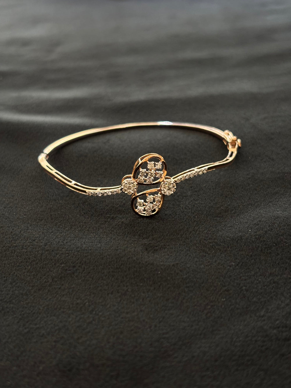14K Gold Diamond Bangle , IGI Certified 0.62 ct Diamonds, 6.576g Net Gold
