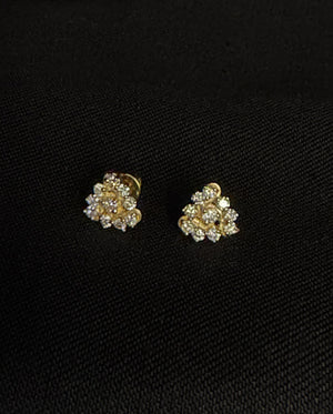 14kt Gold Twisted Infinity Diamond Earrings | IGI Certified, Gross Wt: 0.89, Net Wt: 0.82, Diamond. Wt 0.35
