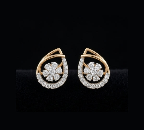 14kt Gold Teardrop Diamond Cluster Earrings | Certified IGI Diamond Studs, Gross Wt: 2.11, Net Wt: 2.032, Diamond. Wt 0.39