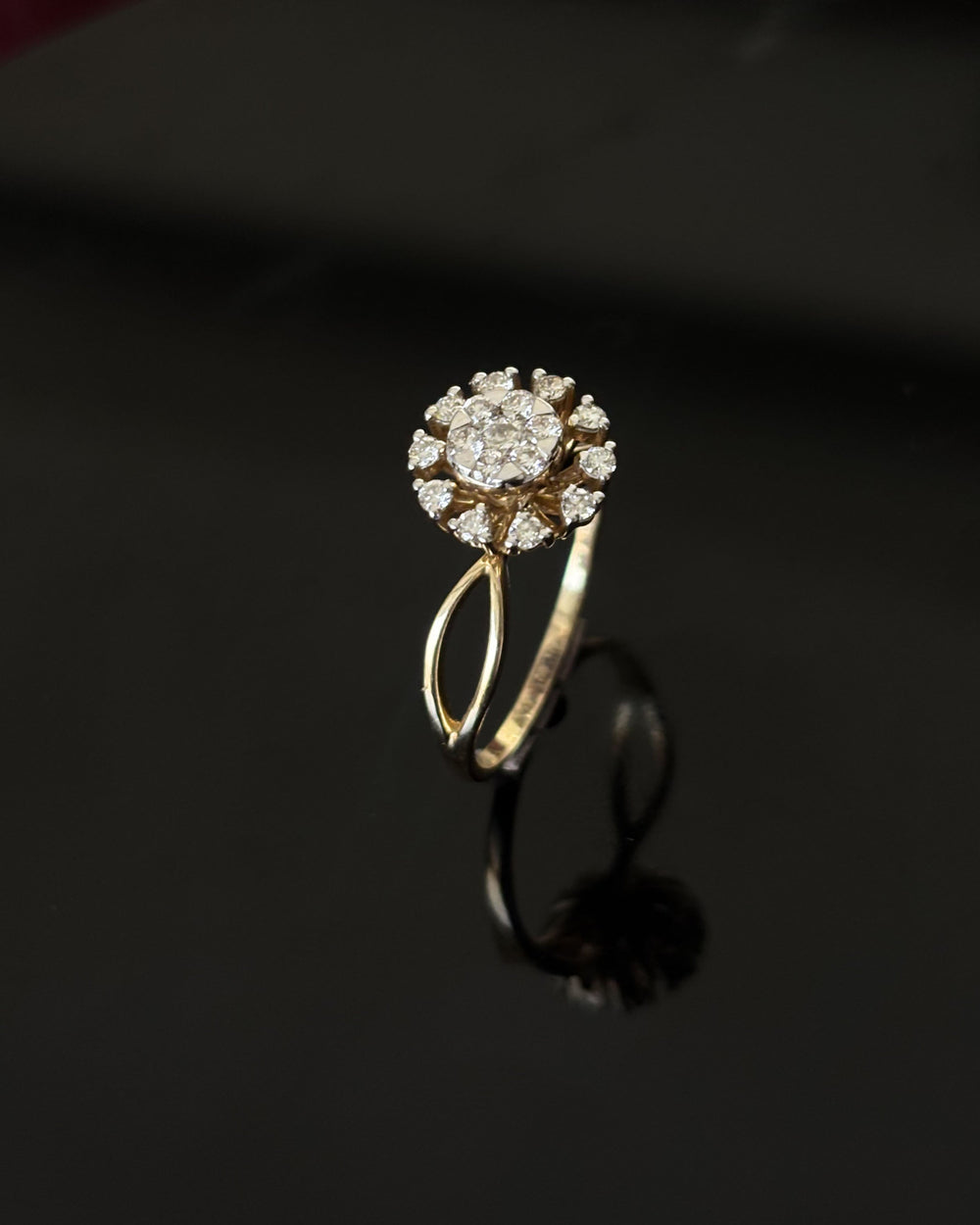 14KT Gold Diamond Cluster Ring with IGI Certified 0.39 ct Diamonds, 2.172g Net Gold
