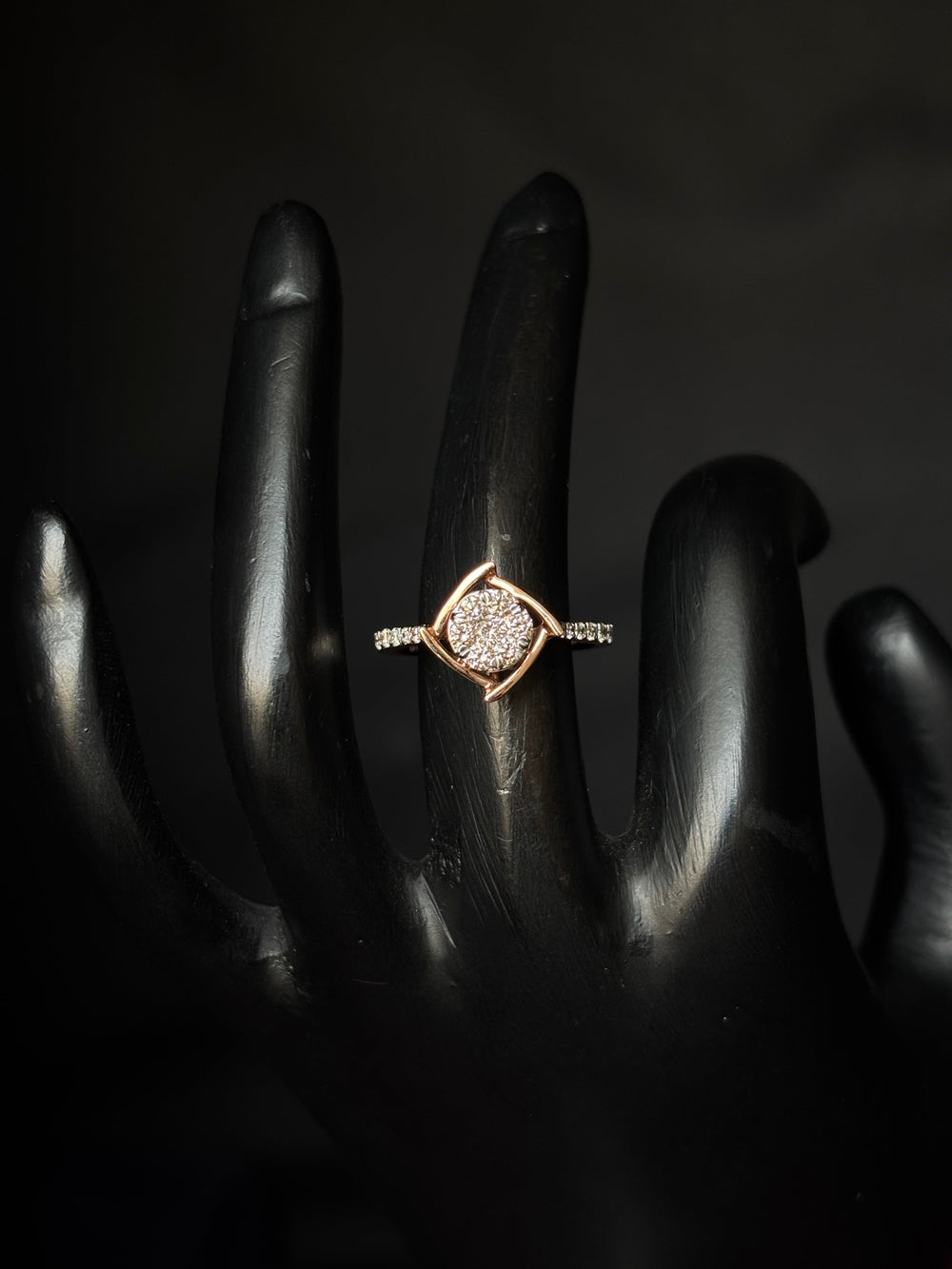 14K Gold Diamond Floral Cluster Ring with IGI Certified 0.49 ct Diamonds, 2.662g Net Gold