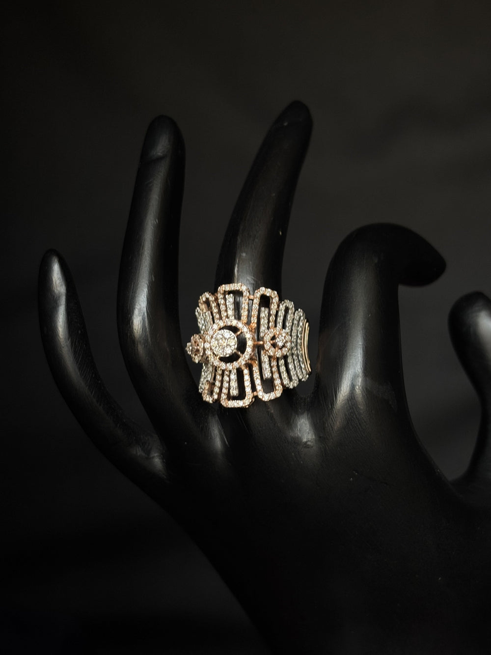 14K Gold Diamond Statement Ring with IGI Certified 1.34 ct Diamonds, 7.012g Net Gold