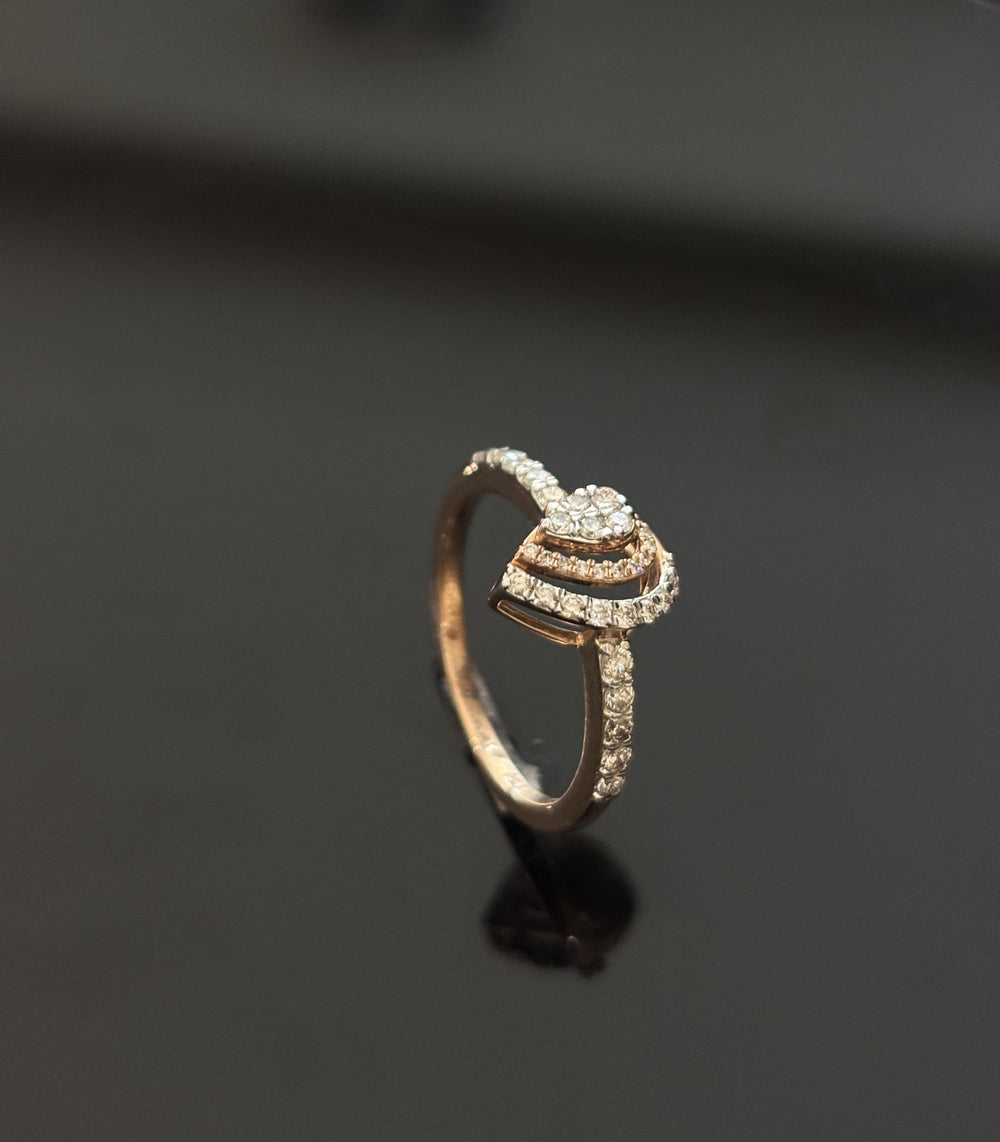 14K gold, Diamond with IGI certification, gold Net weight 2.552, Diamond 0.39ct.