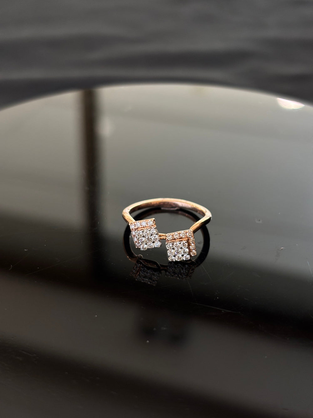 14K Gold Diamond Floral Cluster Ring with IGI Certified 0.43 ct Diamonds, 2.374g Net Gold