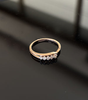 14K Gold Diamond Bypass Ring with IGI Certified 0.16 ct Diamonds, 1.278g Net Gold