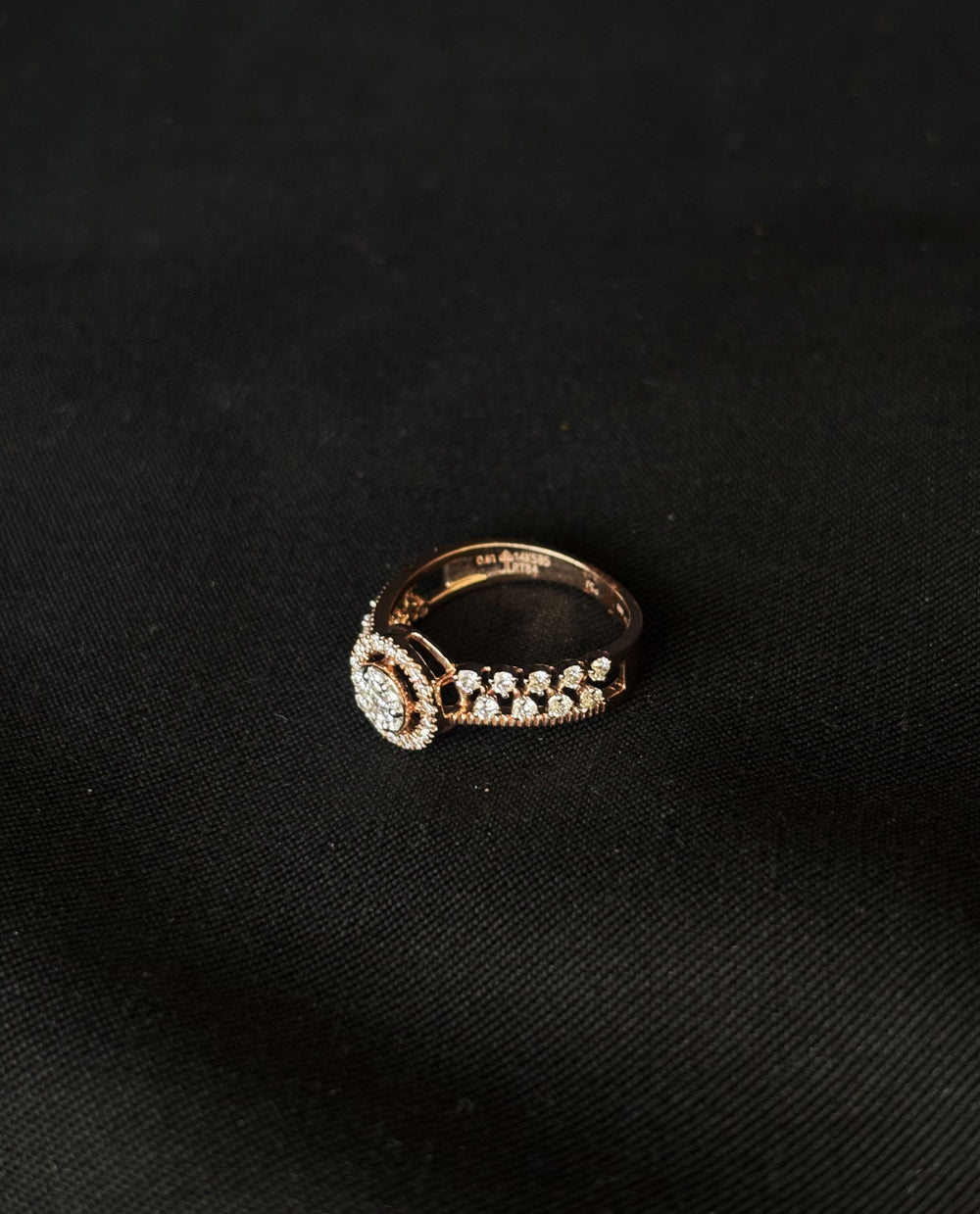 14KT Gold Diamond Halo Cluster Ring with IGI Certified 0.61 ct Diamonds, 2.708g Net Gold