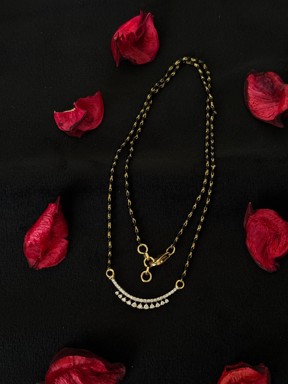 14K Gold Diamond Mangalsutra with Curved Pendant , IGI Certified 0.28 ct Diamonds, 3.064g Net Gold