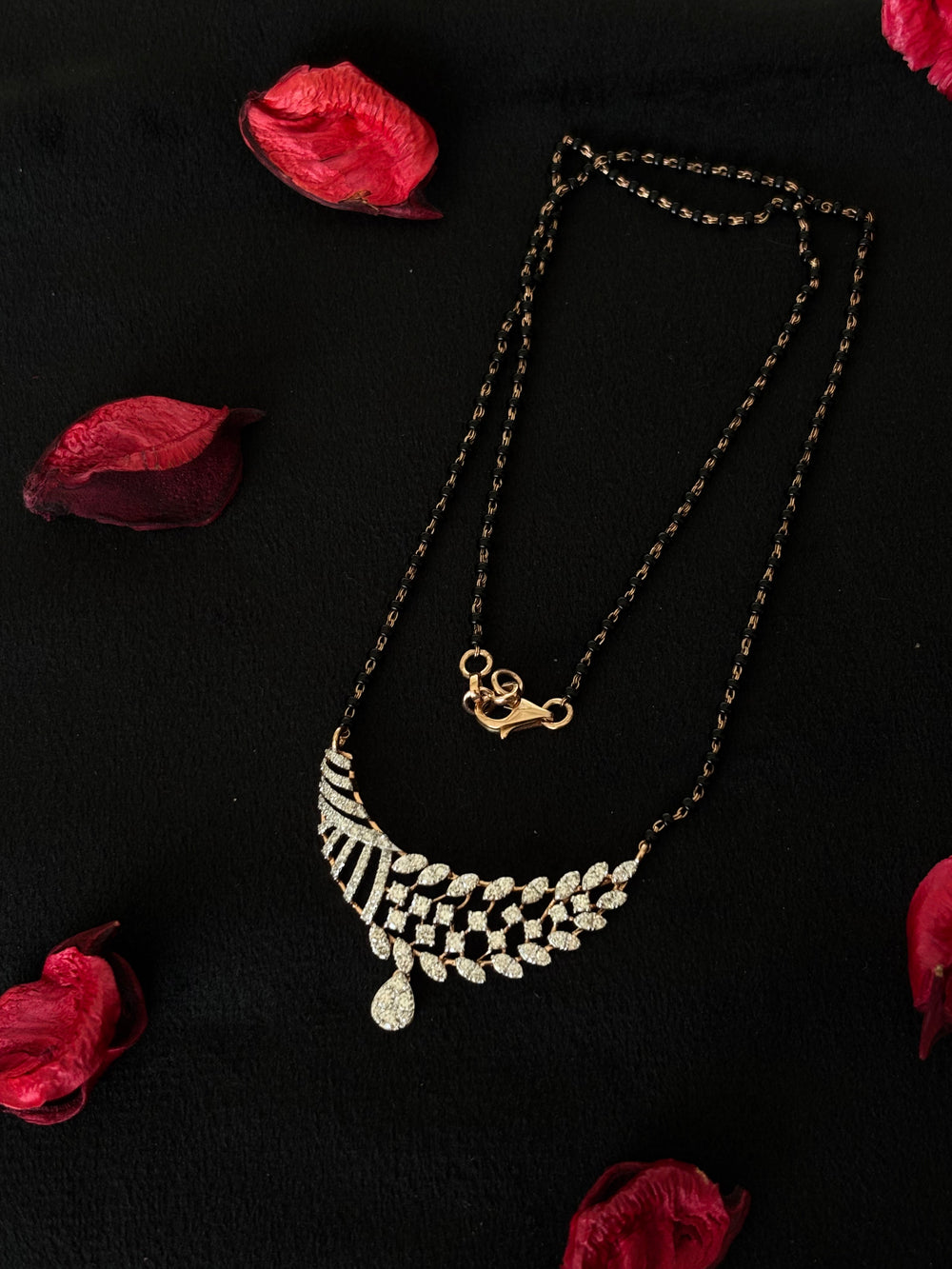 14K Gold Diamond Mangalsutra with Leaf Drop Design , 5.422g Gold , 1.39 Ct IGI Certified Diamonds