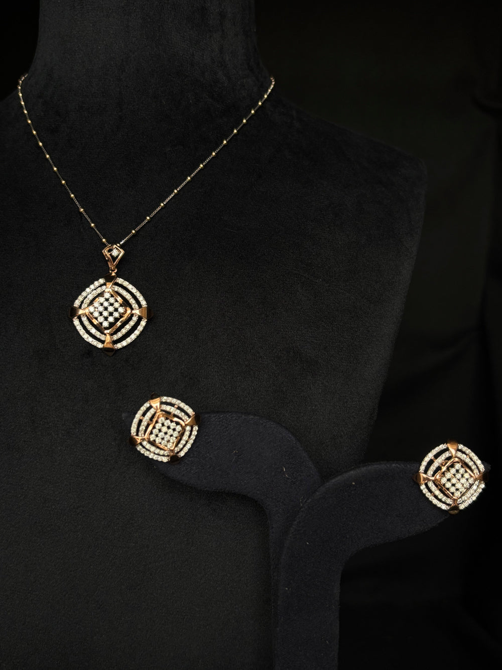 14K Gold Diamond Pendant Set with Intricate Geometric Design – IGI Certified 2.41 ct Diamonds, 11.868g Net Gold(Without Chain)
