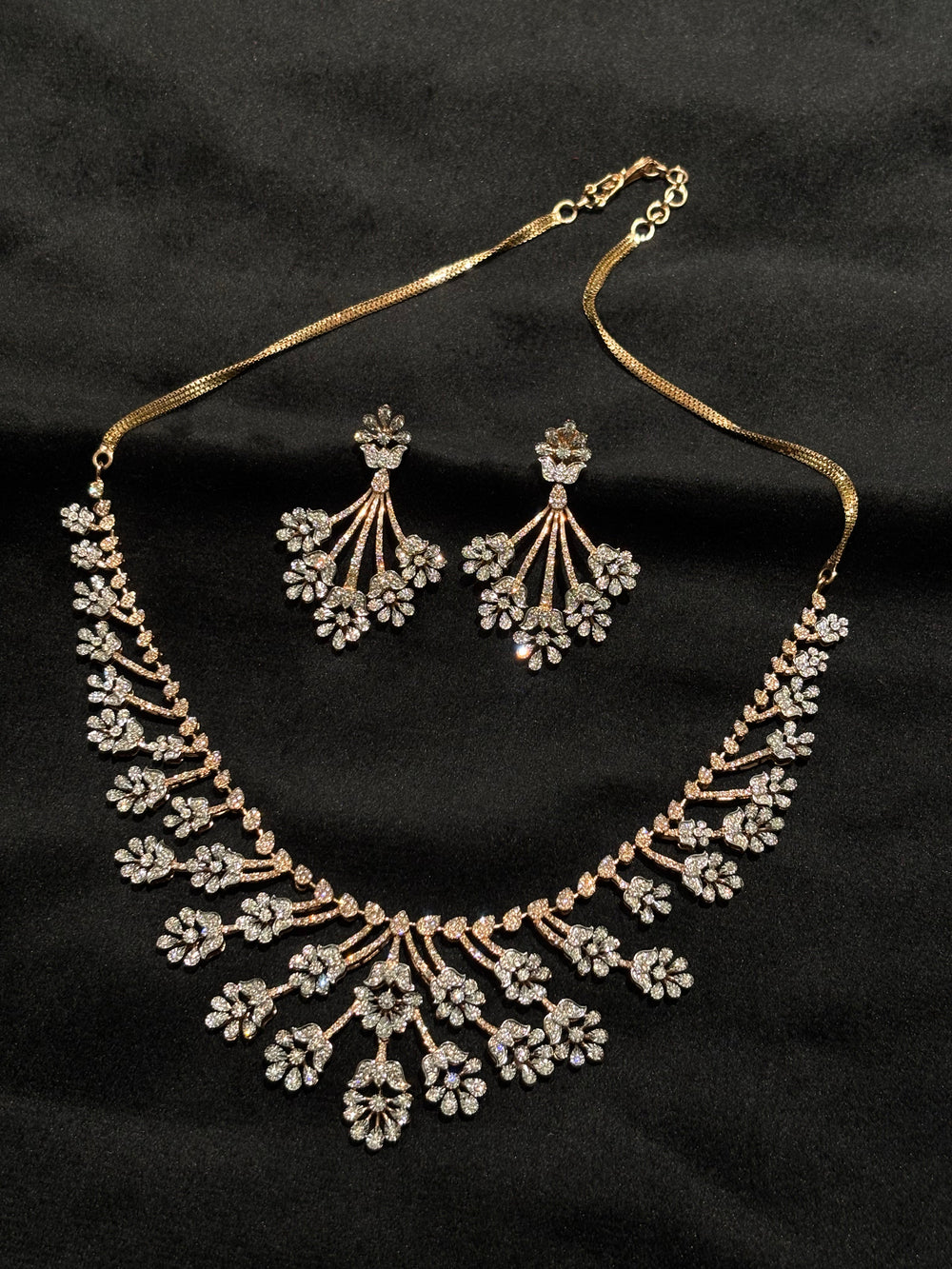14K Gold Diamond Necklace Set with Intricate Floral Design – IGI Certified 4.99 ct Diamonds, 46.102g Net Gold
