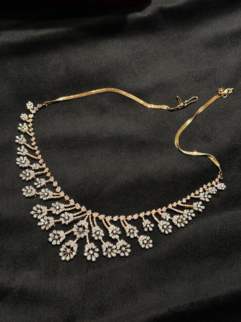 14K Gold Diamond Necklace Set with Intricate Floral Design – IGI Certified 4.99 ct Diamonds, 46.102g Net Gold