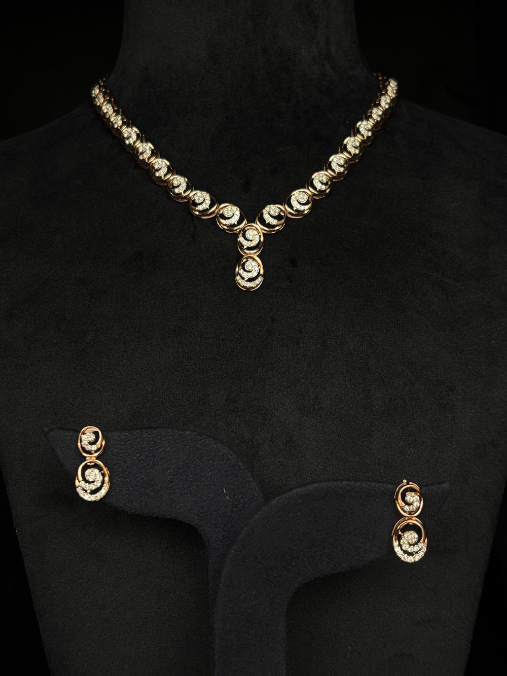 14K Gold Diamond Necklace & Earring Set with Modern Geometric Design – IGI Certified 2.12 ct Diamonds, 23.586g Net Gold