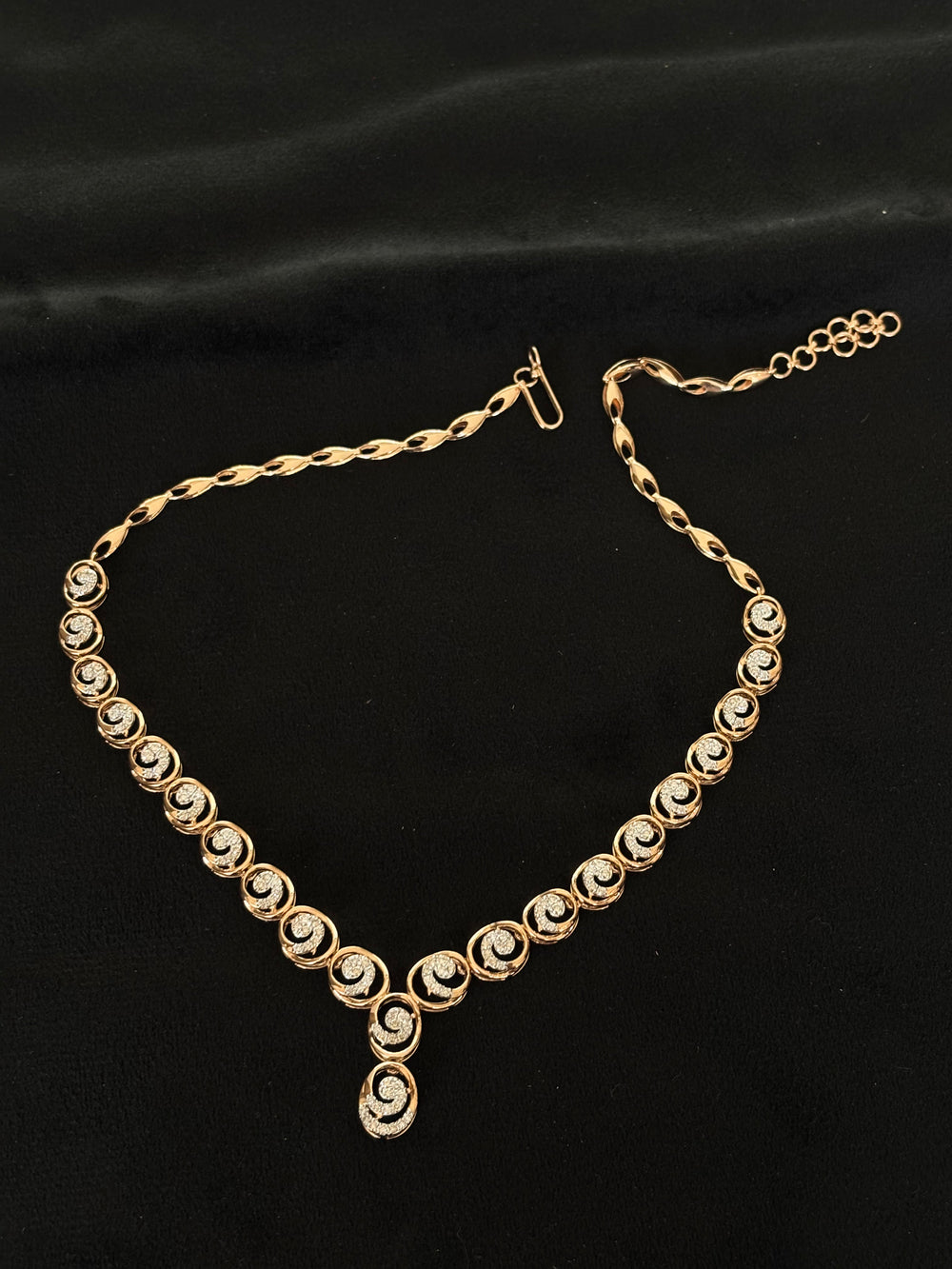 14K Gold Diamond Necklace & Earring Set with Modern Geometric Design – IGI Certified 2.12 ct Diamonds, 23.586g Net Gold