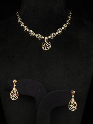 14K Gold Diamond Necklace & Earring Set with Intricate Teardrop Design – IGI Certified 2.7 ct Diamonds, 18.54g Net Gold