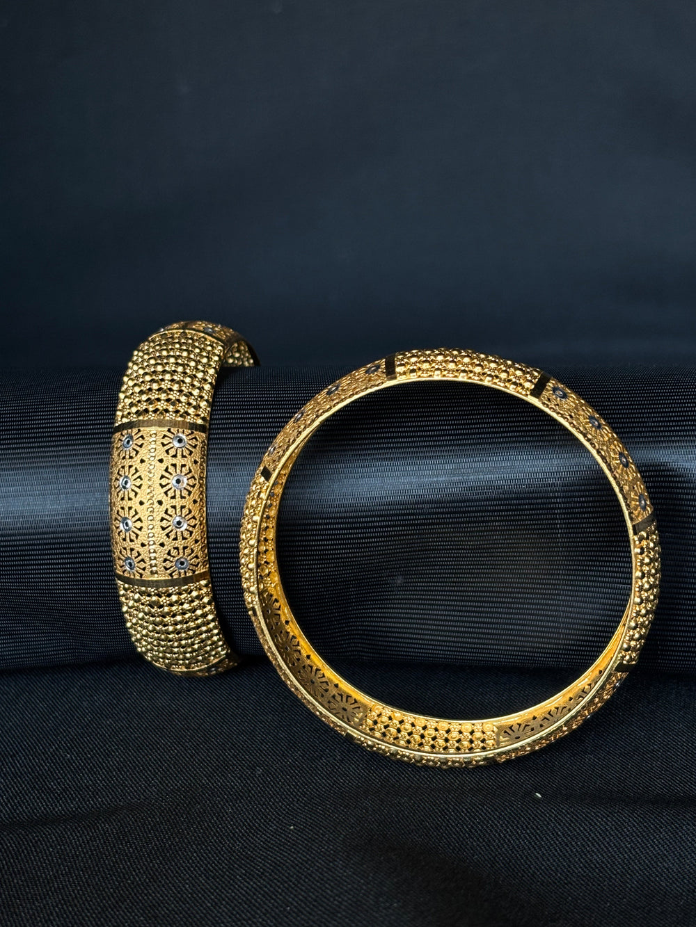 22K Gold Bangle Set with Geometric Accents