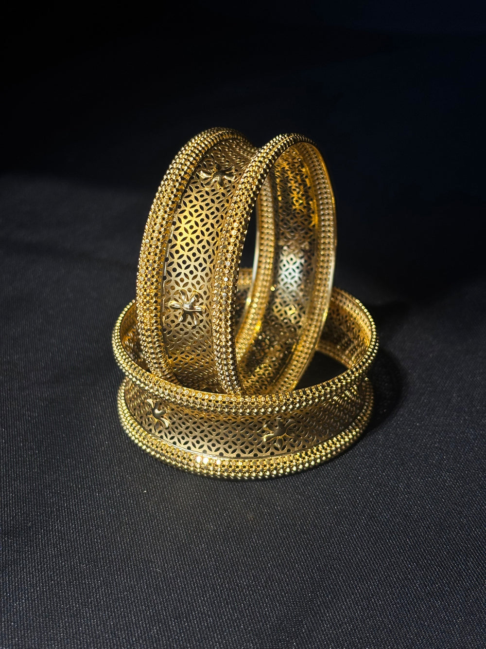 22K Gold Bangles with Intricate Filigree & Dot Detail