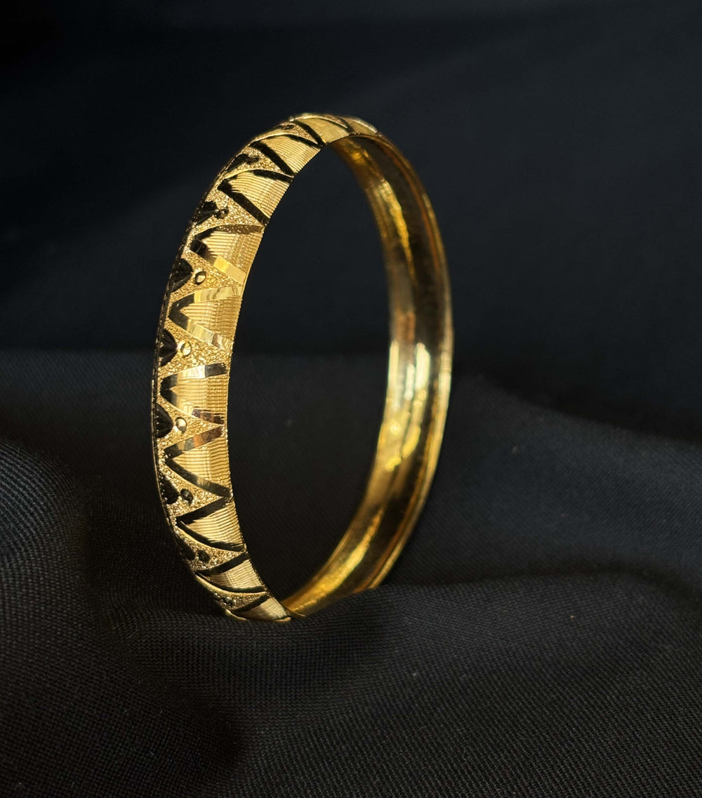 22K Gold Bangles with Geometric Design by Premsay Jewellers