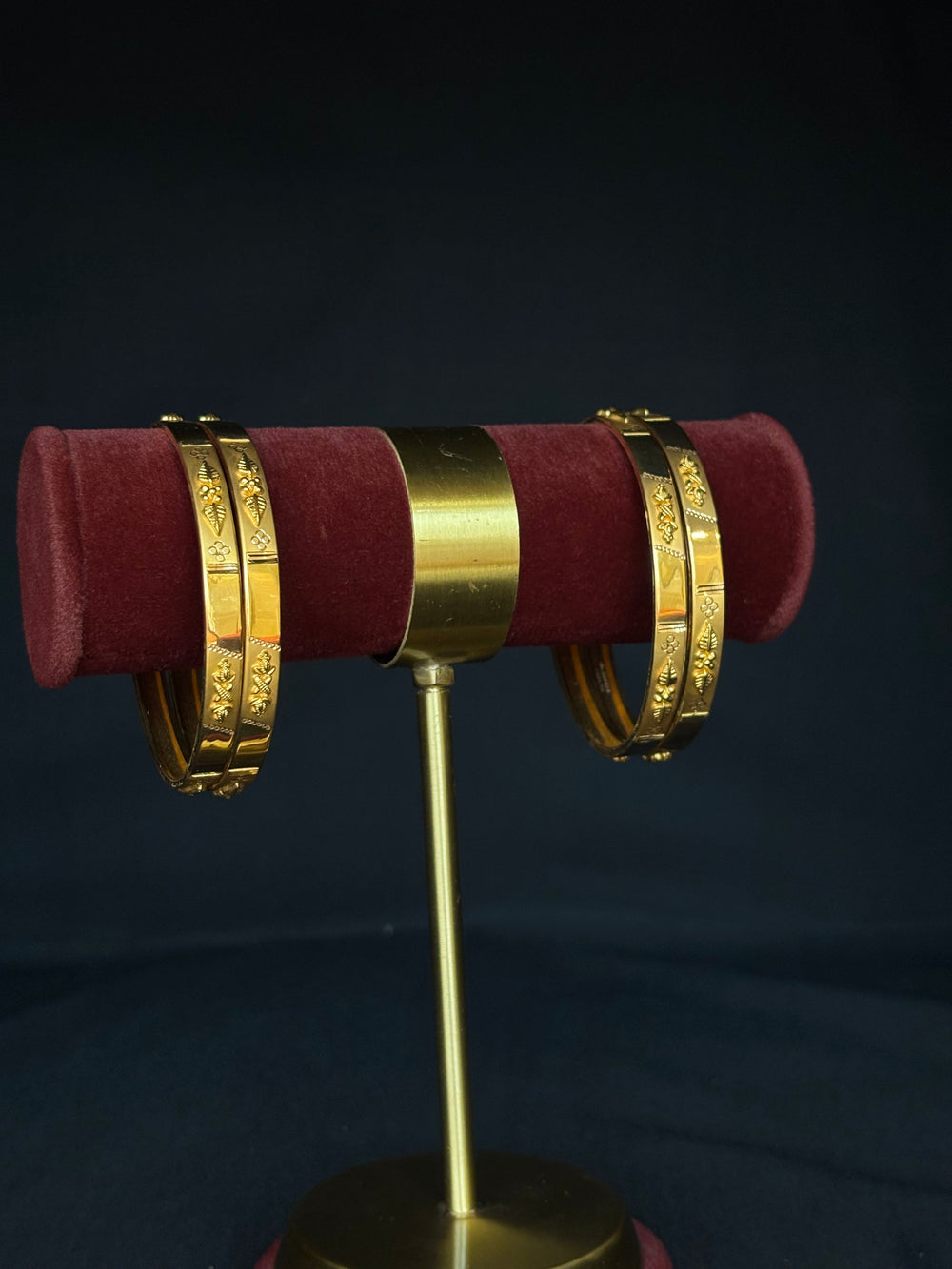 22KT Gold Floral Design Bangle Set