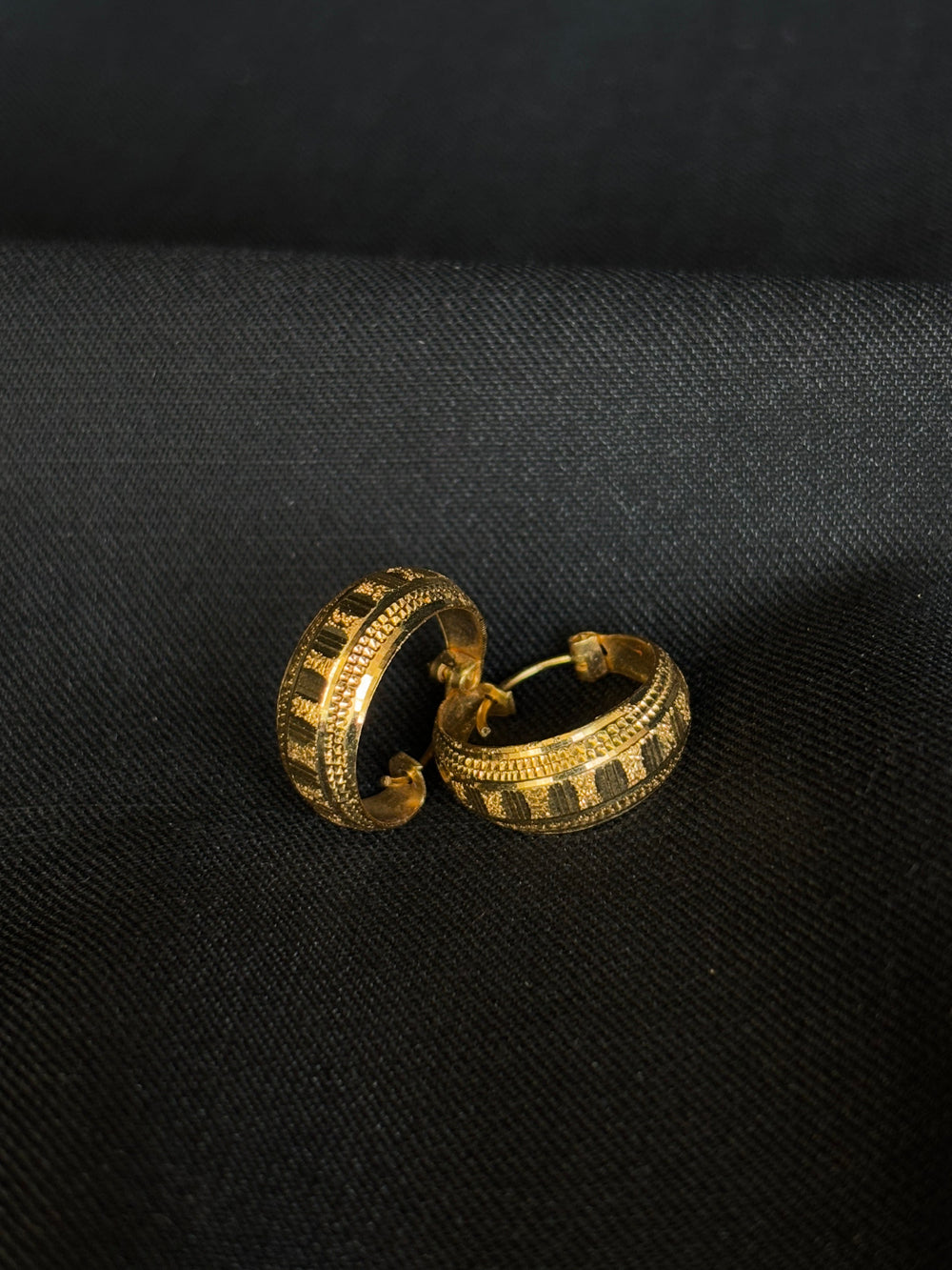 Striking 22K Gold Patterned Hoop Earrings