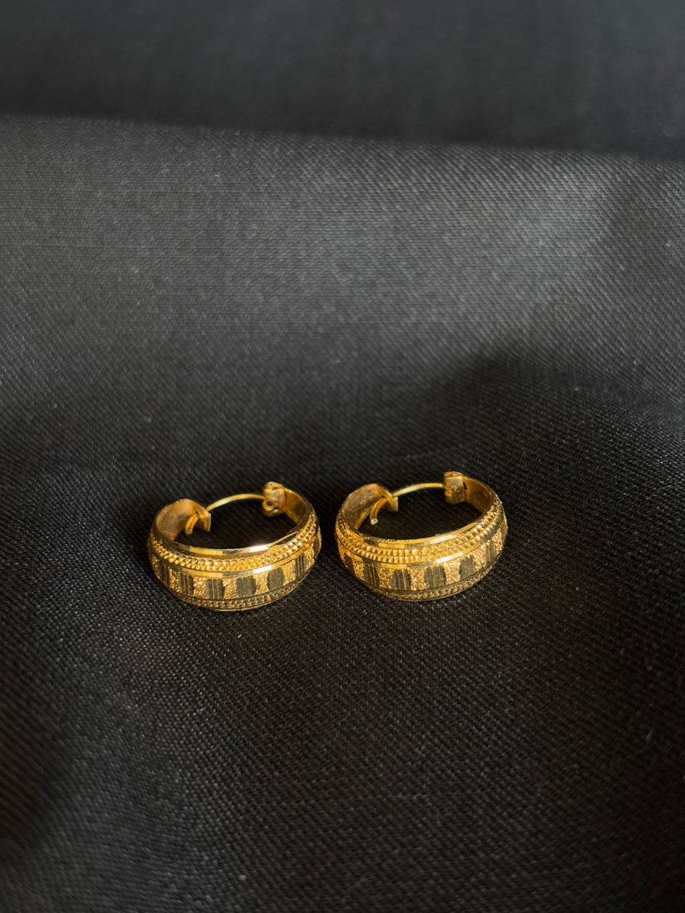 Striking 22K Gold Patterned Hoop Earrings