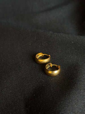 Classic 22K Gold Hoop Earrings - Timeless Elegance