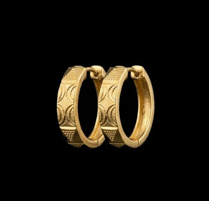 22K Gold Geometric Textured Bali Hoops | Modern Etched Pattern Gold Earrings