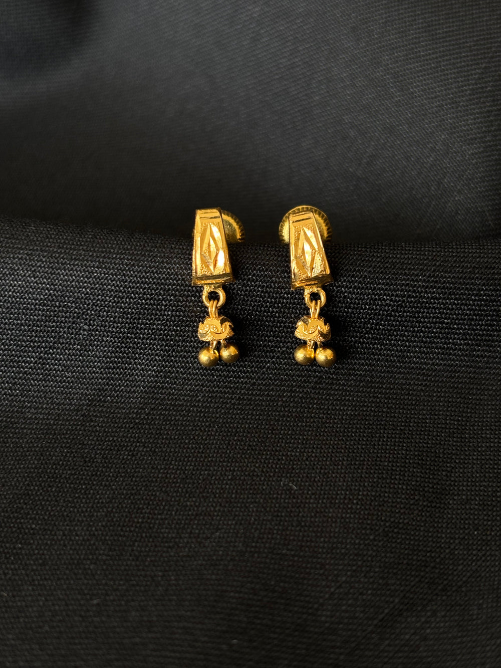 22K Gold Drop Earrings with Textured Design