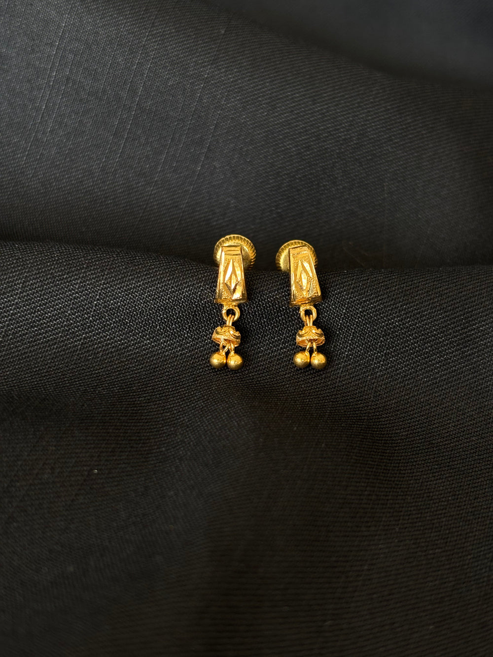 22K Gold Drop Earrings with Textured Design