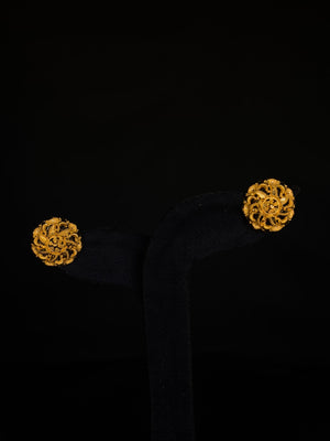 22K Gold Openwork Floral Stud Earrings.