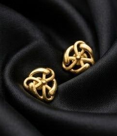22K Gold Royal Scalloped Shield Earrings | Antique Style Filigree Gold Drops